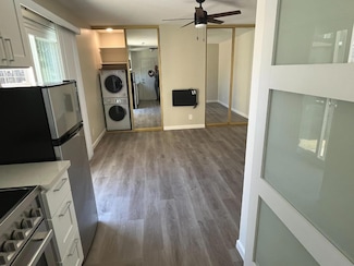 1906 Palm Ave Unit B, San Mateo, CA 94403