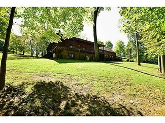 37 Nickolay Rd, Avella, PA 15312
