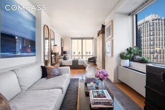 450 W 17th St Unit 1021, New York, NY 10011