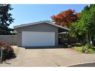 87944 Applegate Ct, Veneta, OR 97487