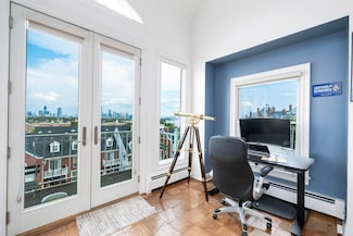 202 Shearwater Ct W Unit 53, Jersey City, NJ 07305