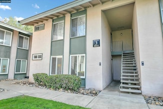 4888 Clayton Rd Unit 6, Concord, CA 94521