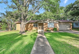 1408 Briarwood Blvd, Arlington, TX 76013