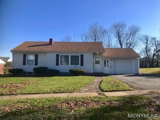 1123 Hammond Ave, Utica, NY 13501