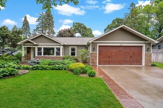 6748 Plymouth Ave N, Golden Valley, MN 55427