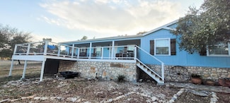 1085 Forest View Dr, Blanco, TX 78606