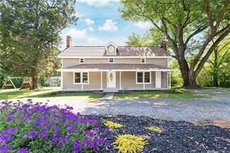 4847 Dippen Rd, Winston Salem, NC 27105