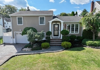 520 Chester Ave, Roselle Park, NJ 07204