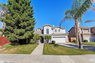 3905 Dos Lagos Dr, Bakersfield, CA 93311