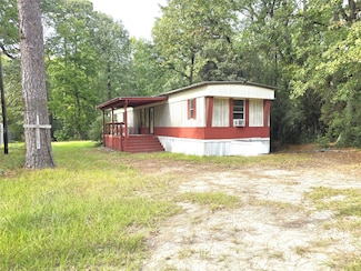 469 White Oak Cir, Trinity, TX 75862