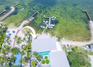 92550 Overseas Hwy Unit 220, Tavernier, FL 33070