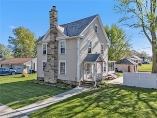 483 N Main St, Amherst, OH 44001