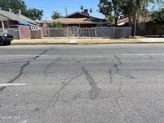 1108 Monterey St Unit D, Bakersfield, CA 93305