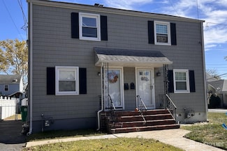 4 Coolidge Ave, Edison, NJ 08837