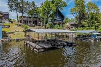 282 Little Island Dr, Roach, MO 65787