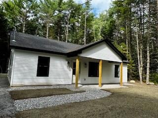 10 Stonehedge Dr, Bridgton, ME 04009