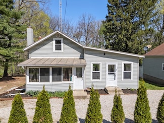9177 Green Valley Rd, Mount Vernon, OH 43050