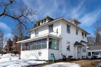 90 Pleasant St, Concord, NH 03301