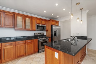 911 N Kings Rd Unit 319, West Hollywood, CA 90069