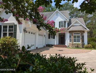180 Rountree Ln, Southern Pines, NC 28387
