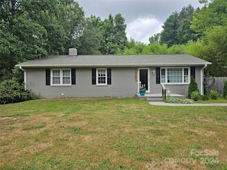5745 Tomahawk Rd, Winston Salem, NC 27106