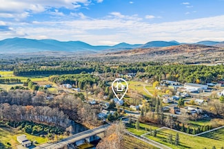 7 W Branch St, Kingfield, ME 04947