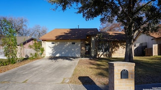 189 Meadowland, Universal City, TX 78148
