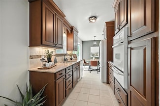 4921 Bonnell Ave, Fort Worth, TX 76107