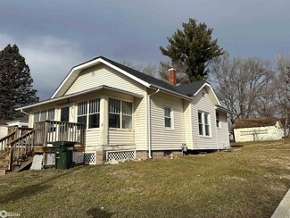 2403 Avenue E, Fort Madison, IA 52627