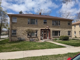 5205 N 55th St, Milwaukee, WI 53218