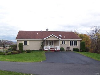 6506 Peterboro Rd, Oneida, NY 13421