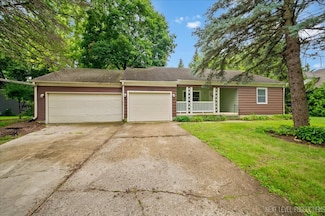 1120 Cheever Ave, Geneva, IL 60134
