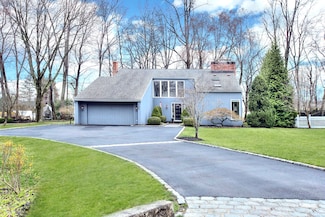 122 Old Rd, Westport, CT 06880