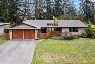 828 172nd Ave NE, Bellevue, WA 98008