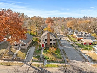 5024 Woodland Ave, Kansas City, MO 64110
