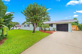 3596 Cosmos St, Palm Beach Gardens, FL 33410