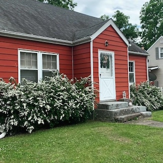 317 Wawayanda Ave, Middletown, NY 10940