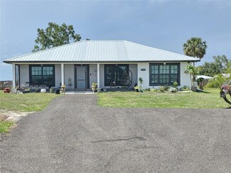 7935 NW 90th Ct, Okeechobee, FL 34972