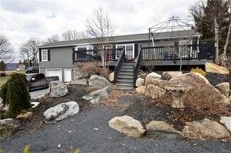 1821 Delabole Rd, Pen Argyl, PA 18072