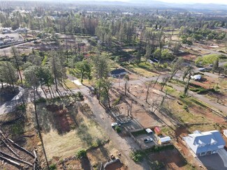 745 Spring Ln, Paradise, CA 95969