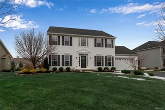 8982 Shannon Ct, Clarence Center, NY 14032