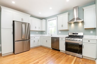 172 Eliot St Unit 1, Milton, MA 02186