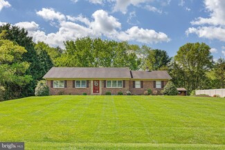 83 Canzonet Dr, Newark, DE 19702