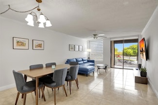 6301 N University Dr Unit 319, Tamarac, FL 33321