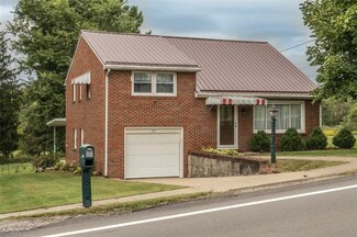 105 S Main St, New Athens, OH 43981