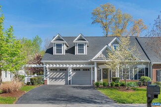 1811 Barefoot Ct, Charlottesville, VA 22901