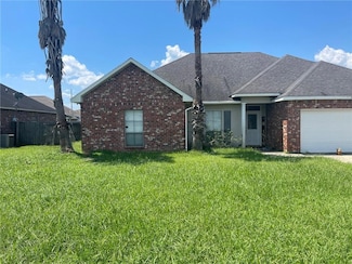 245 Melissa Dr, Port Allen, LA 70767