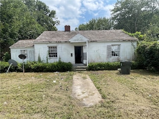 2400 Blain St, Brunswick, GA 31520