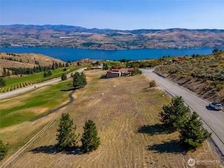 322 Paintbrush Rd, Chelan, WA 98816