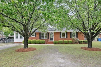 1833 Faber St, Fayetteville, NC 28304